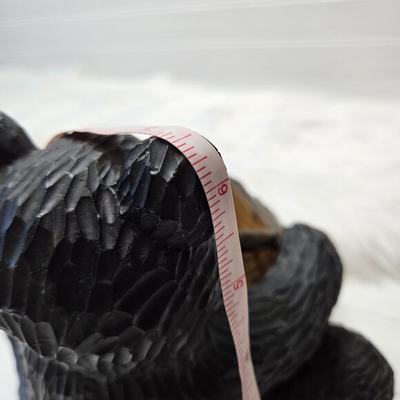 VTG Resin Bear Holding Fish Wicker Basket Fishing Rustic Country Cabin 6.5x7x8" - Picture 10 of 12